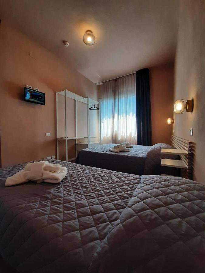 Hotel Alabama By Alehotels Rimini Exterior photo
